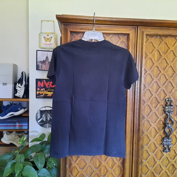 3/$15 MARVEL Deadpool Corss Armed Circle Splatter Distressed Logo Tee - Black, S - Picture 3 of 16